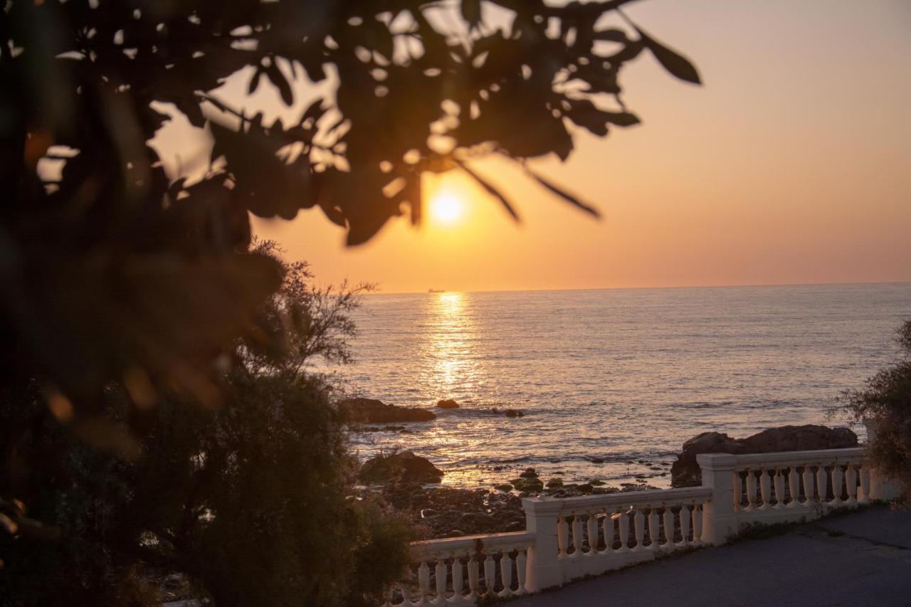 Apartment By The Sea Порто Екстериор снимка